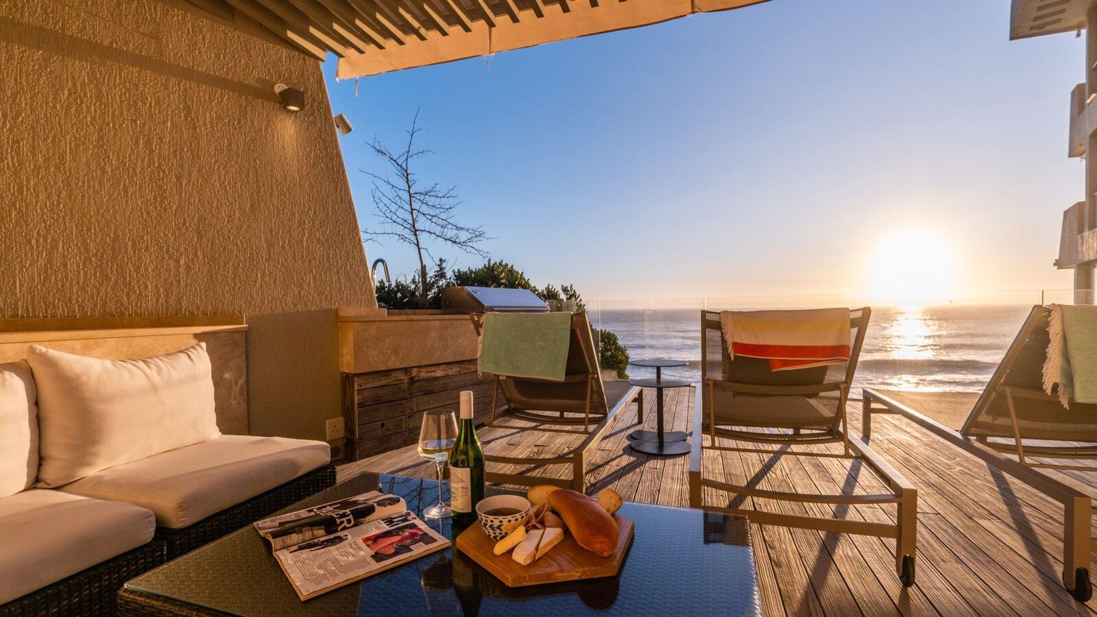 3 Bedroom Apartment To Let in Clifton — 6