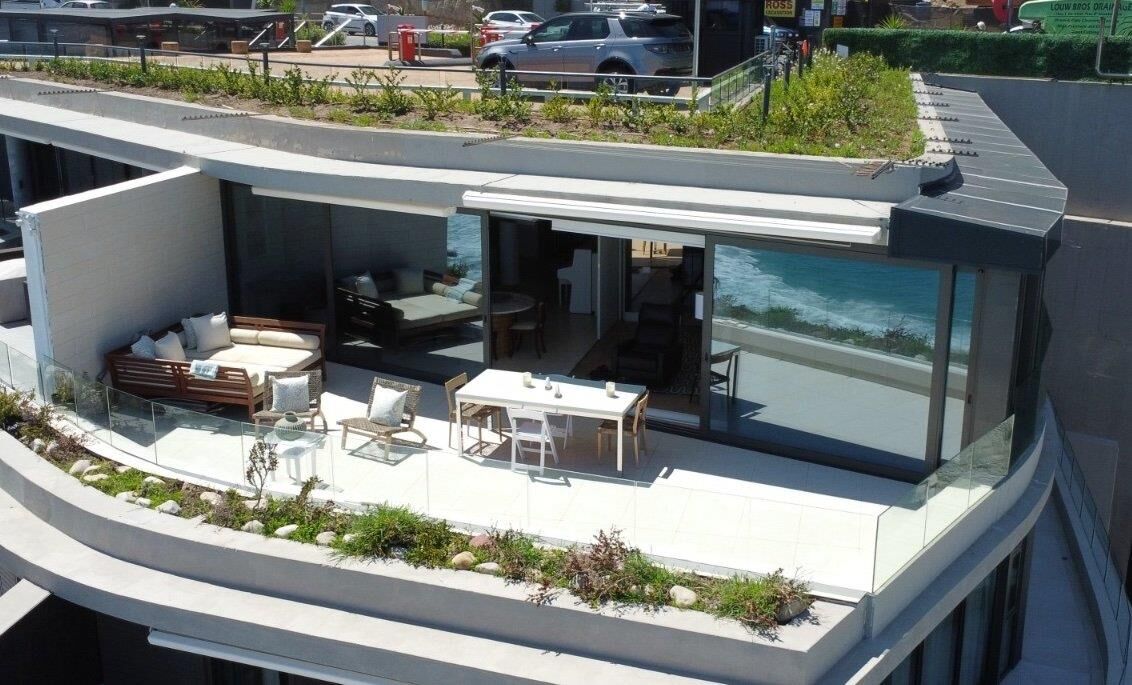 3 Bedroom Apartment To Let in Clifton