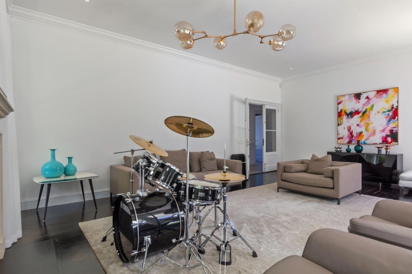 8 Bedroom House For Sale in Constantia — 9