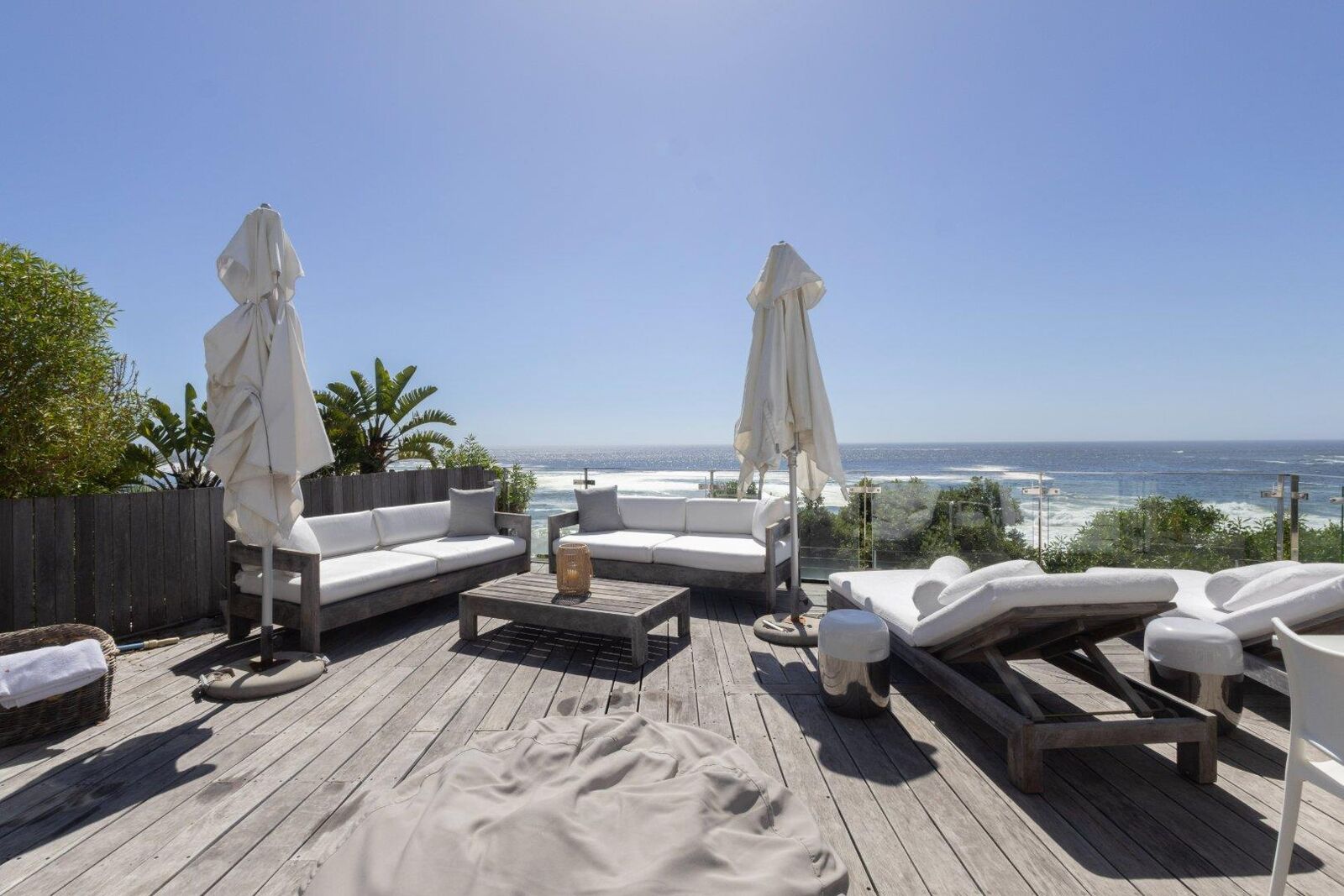 4 Bedroom House To Let in Clifton — 4