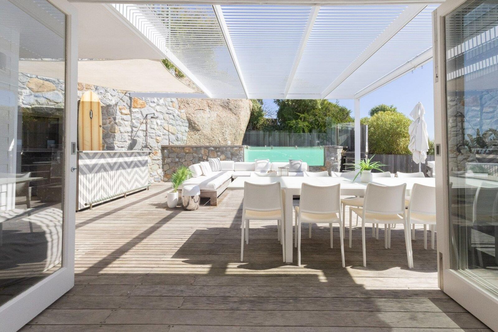 4 Bedroom House To Let in Clifton — 6