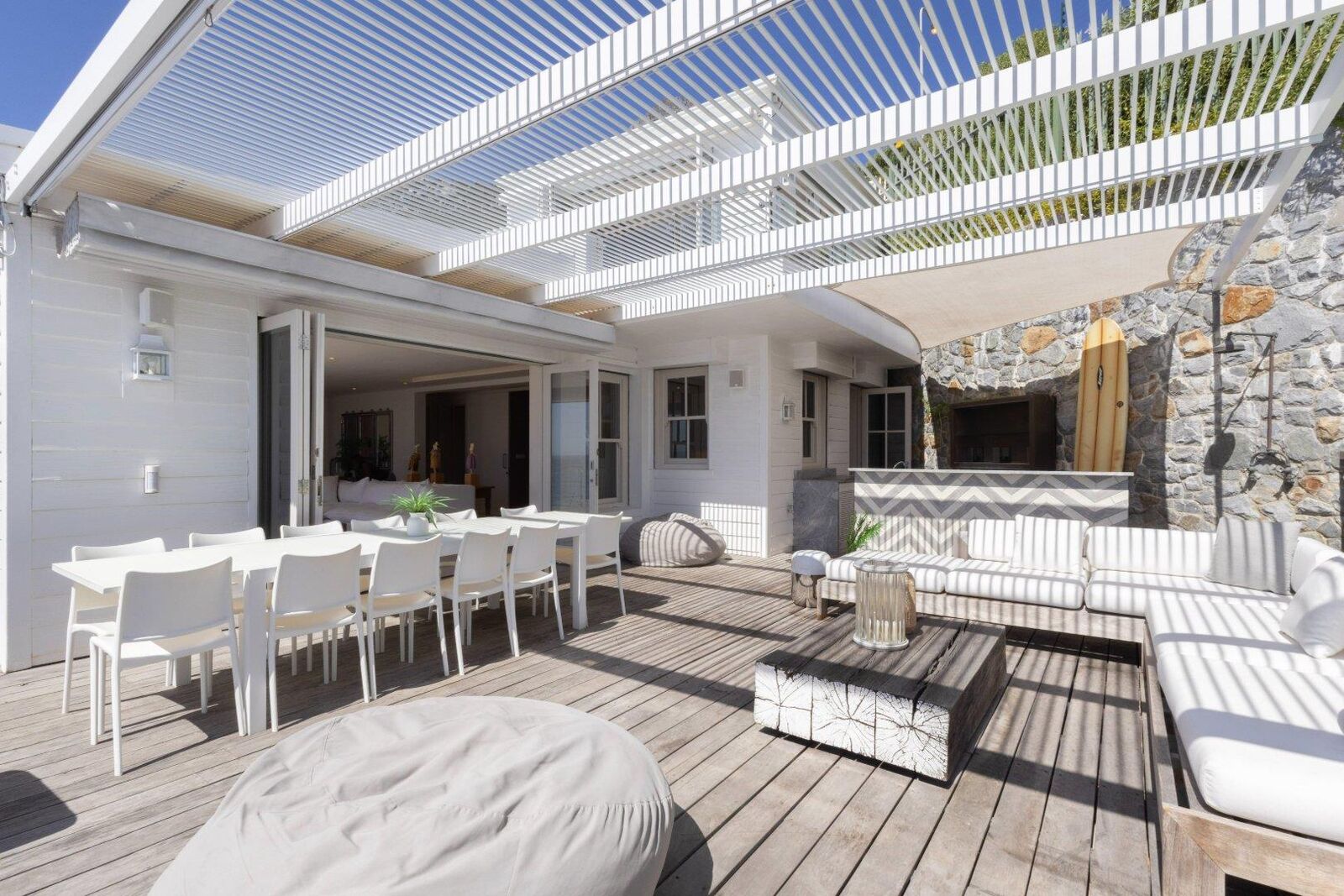 4 Bedroom House To Let in Clifton — 7