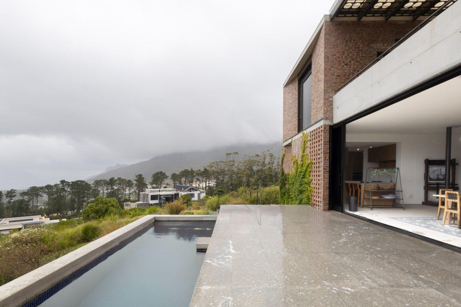 3 Bedroom House For Sale in Hout Bay Central