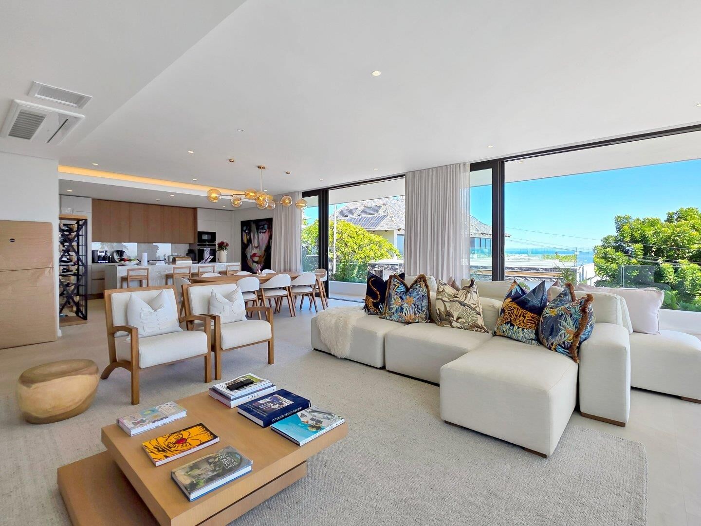 4 Bedroom House For Sale in Fresnaye — 5