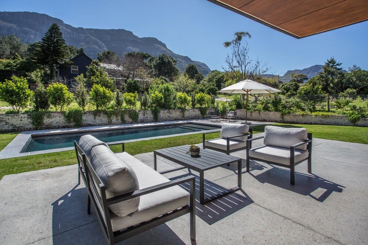 4 Bedroom House To Let in Hout Bay Central — 4