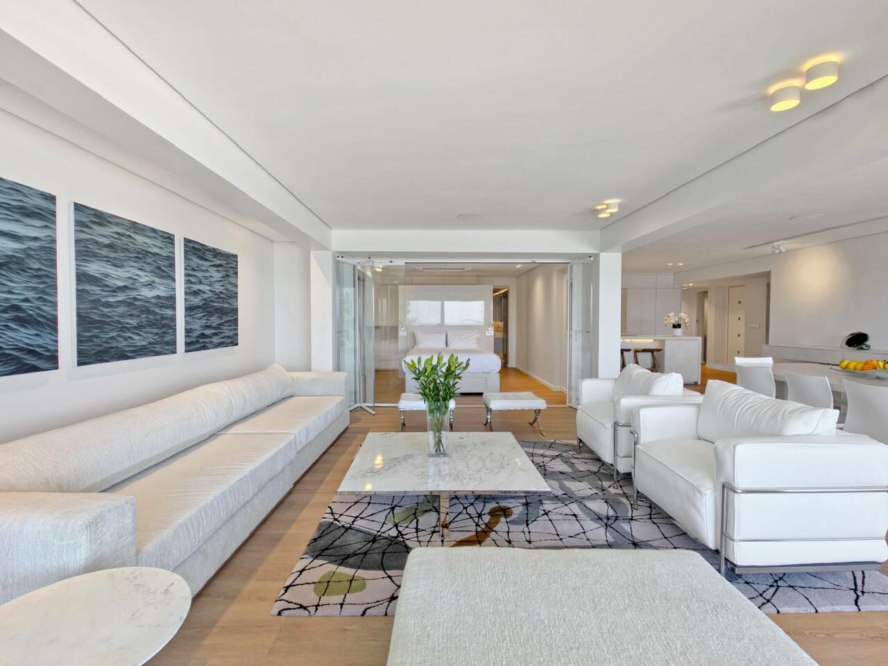 3 Bedroom Apartment To Let in Clifton — 7