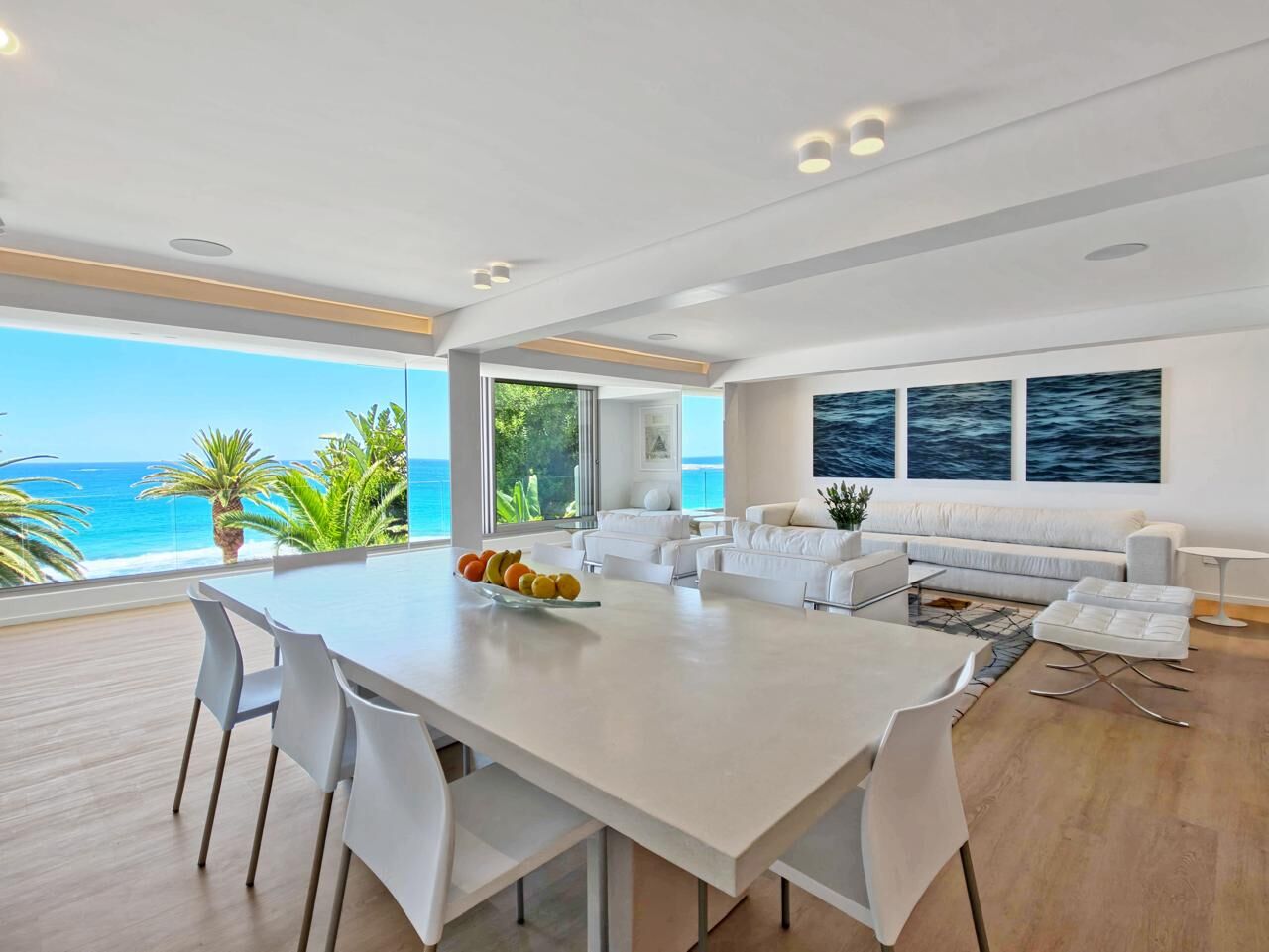 3 Bedroom Apartment To Let in Clifton — 8