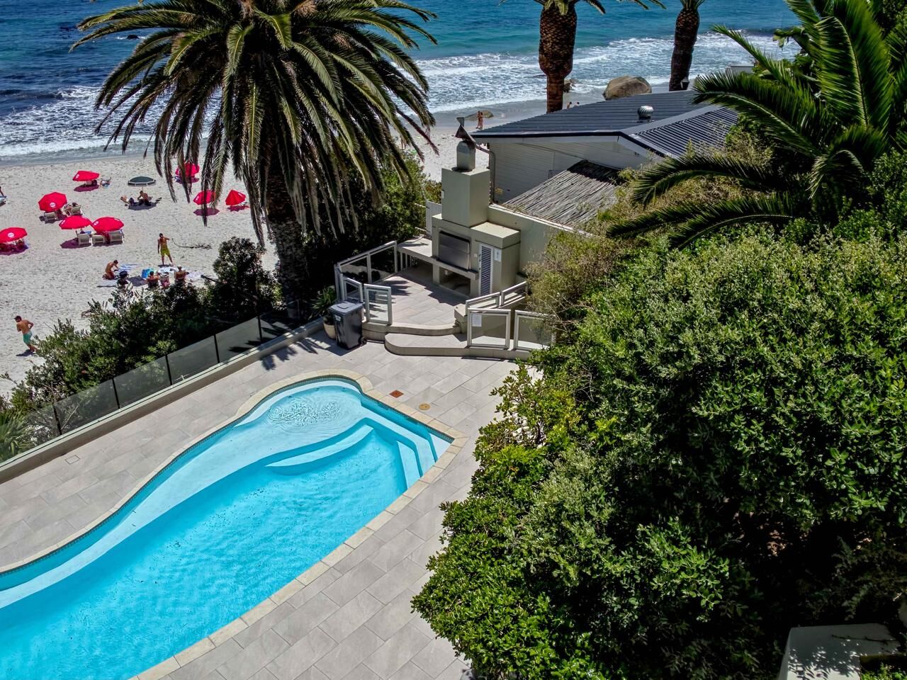 3 Bedroom Apartment To Let in Clifton — 12