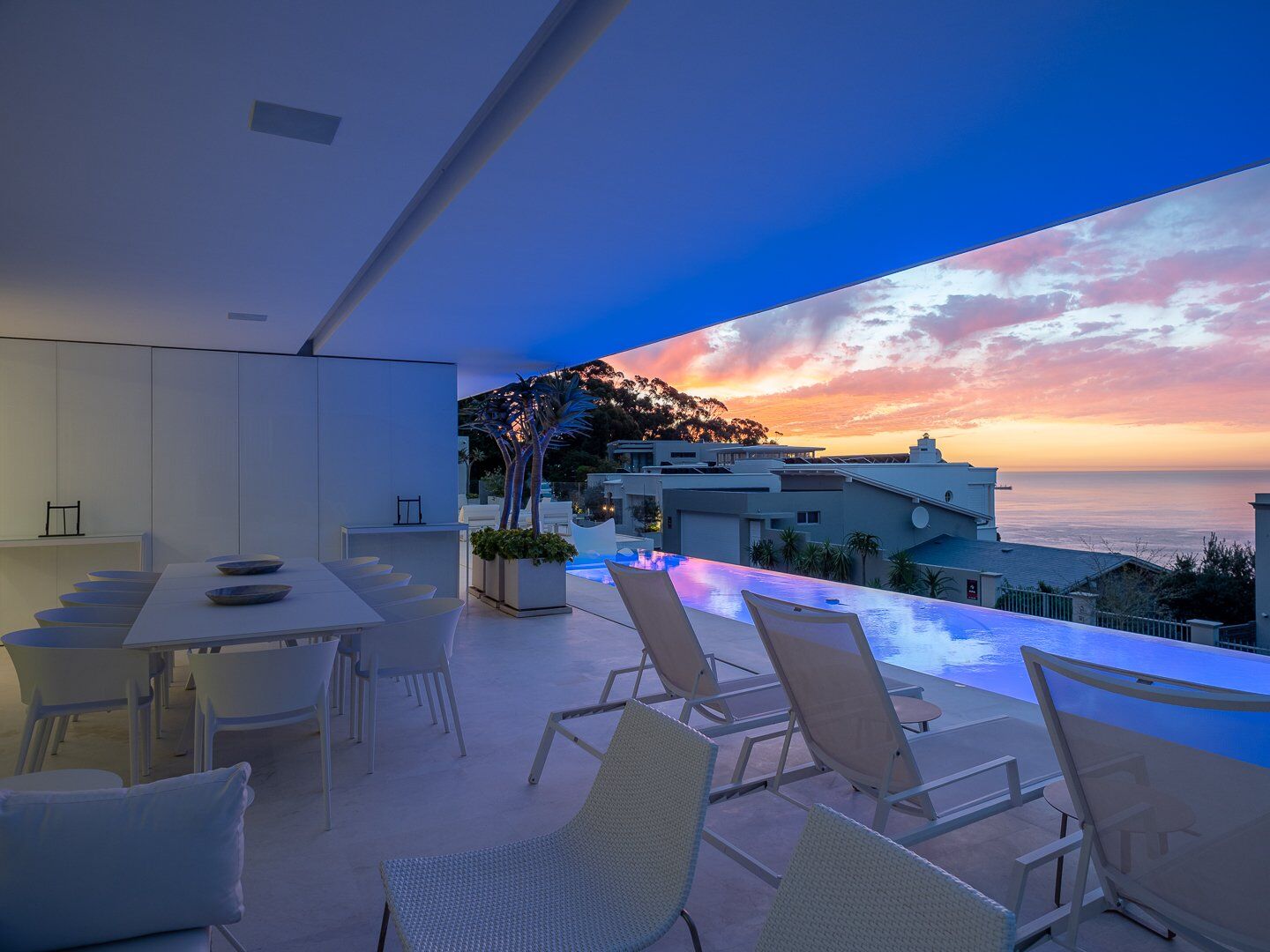 4 Bedroom House For Sale in Fresnaye