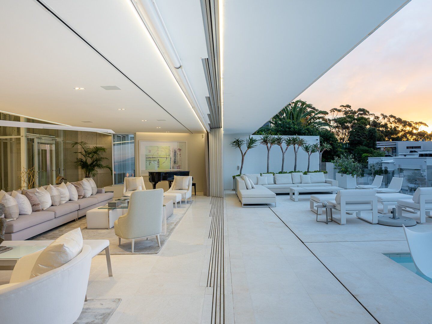 4 Bedroom House For Sale in Fresnaye — 6