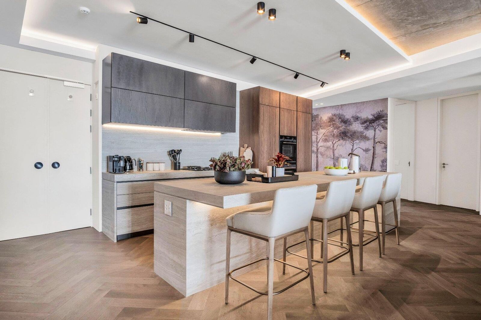 4 Bedroom Apartment For Sale in Fresnaye — 9
