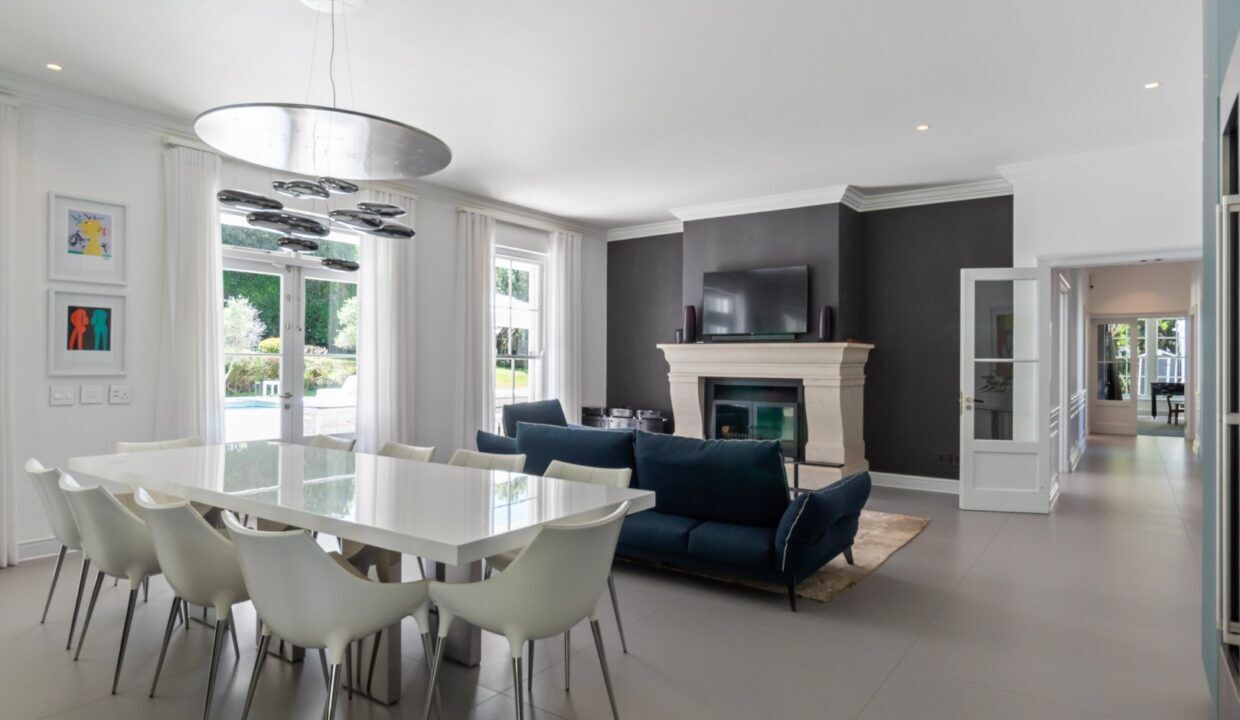 8 Bedroom Apartment For Sale in Fresnaye — 4