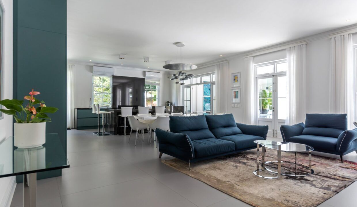 8 Bedroom Apartment For Sale in Fresnaye — 7