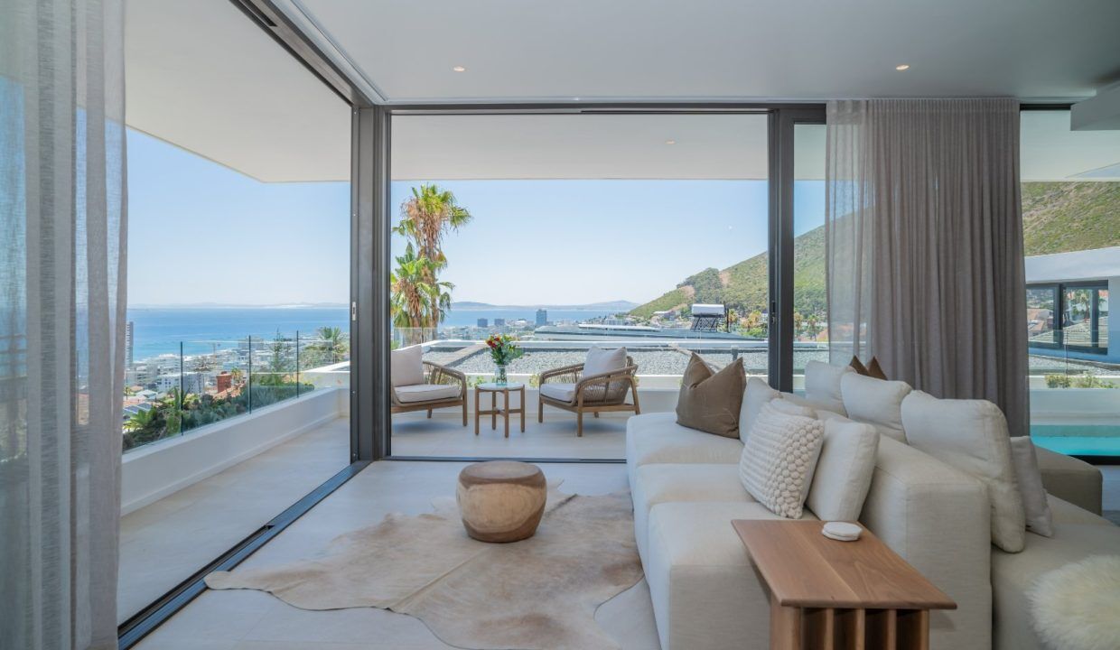 4 Bedroom Apartment For Sale in Fresnaye — 8