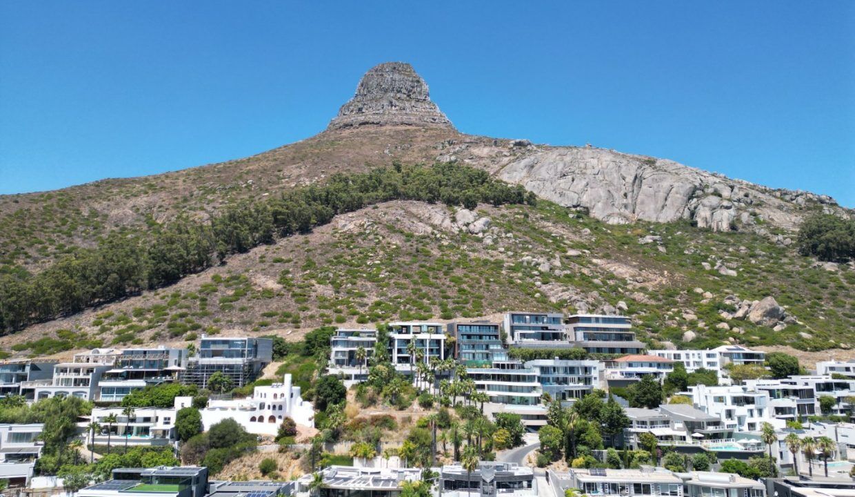 4 Bedroom Apartment For Sale in Fresnaye — 10