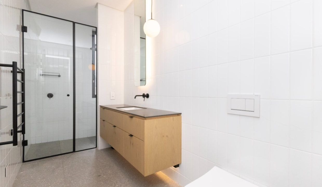 3 Bedroom Apartment For Sale in Beach Estate — 3
