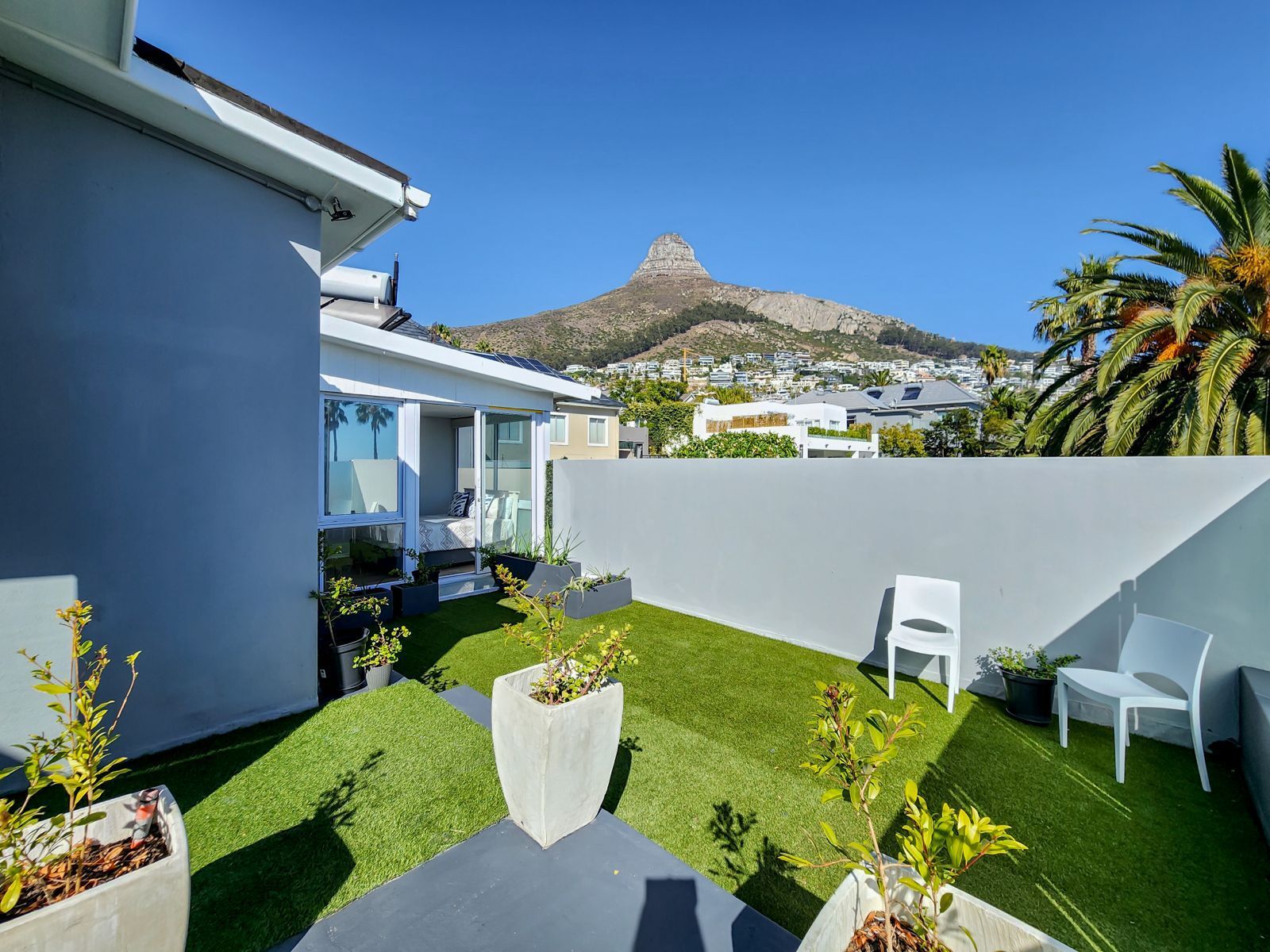 4 Bedroom House To Let in Fresnaye — 3