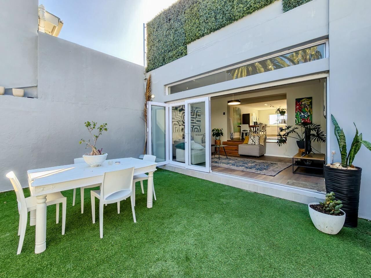 4 Bedroom House To Let in Fresnaye — 8