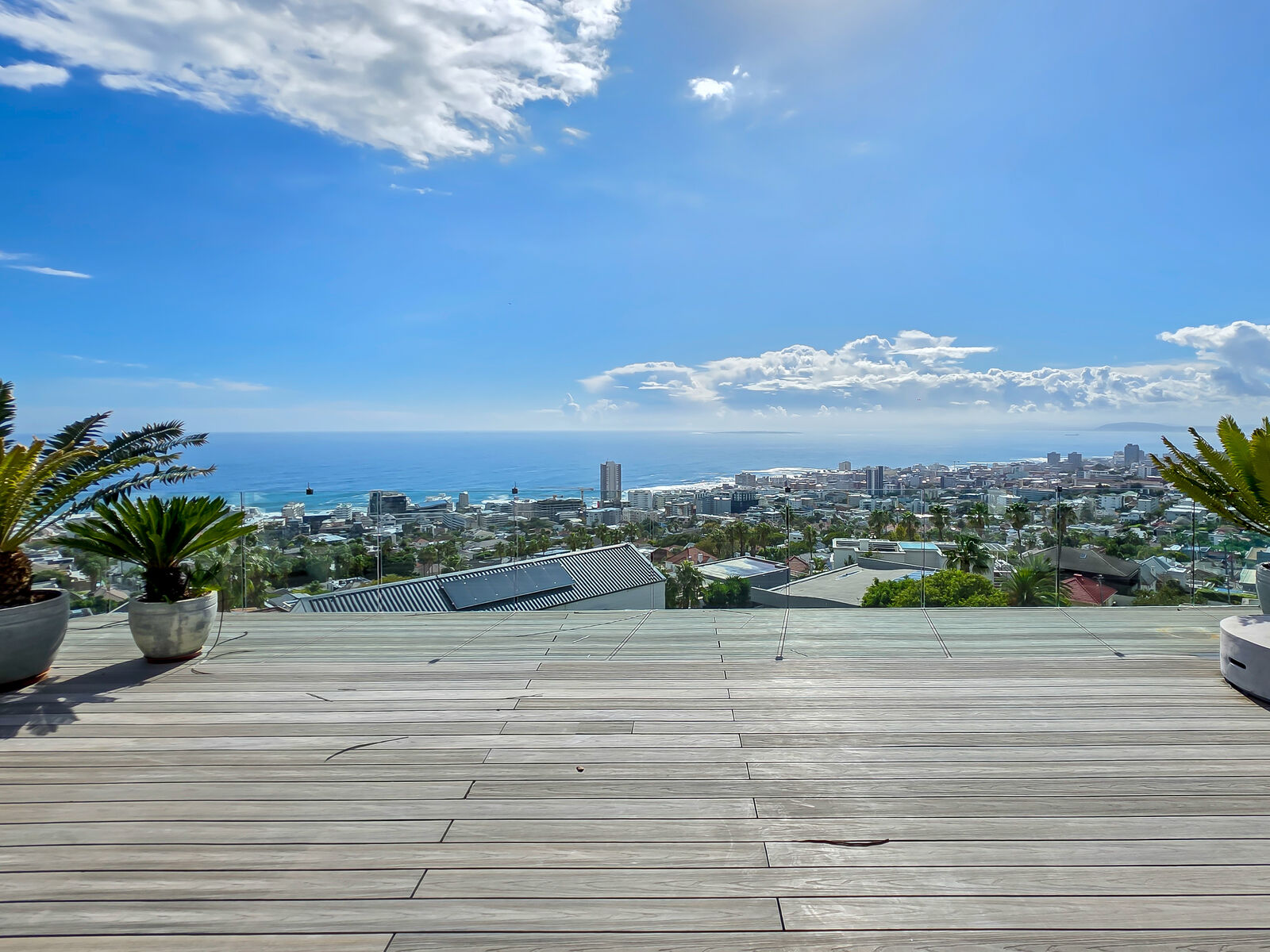 2 Bedroom Apartment To Let in Fresnaye — 8