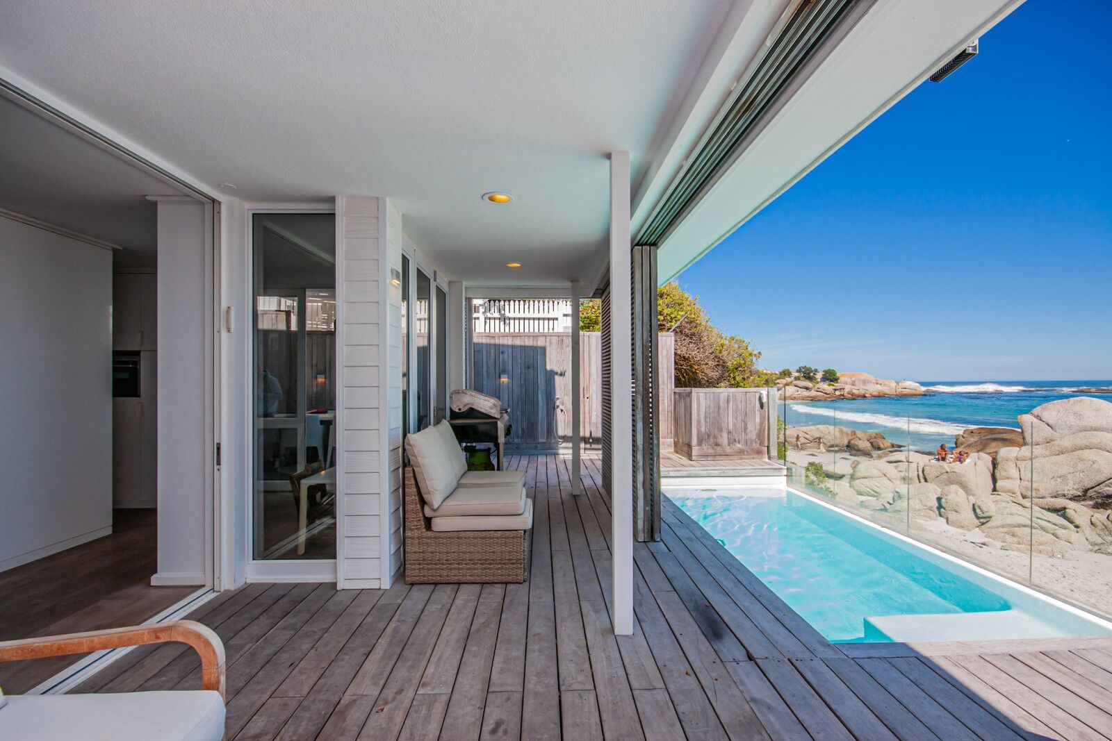 3 Bedroom House To Let in Clifton