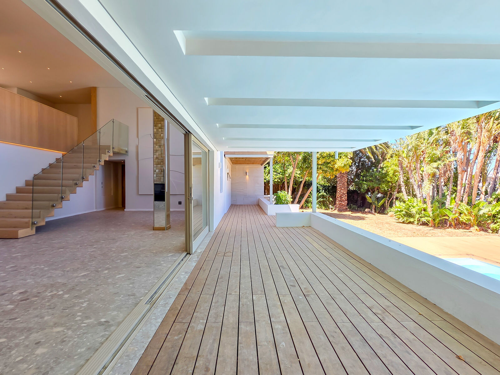 5 Bedroom Freehold Rented in Camps Bay — 6