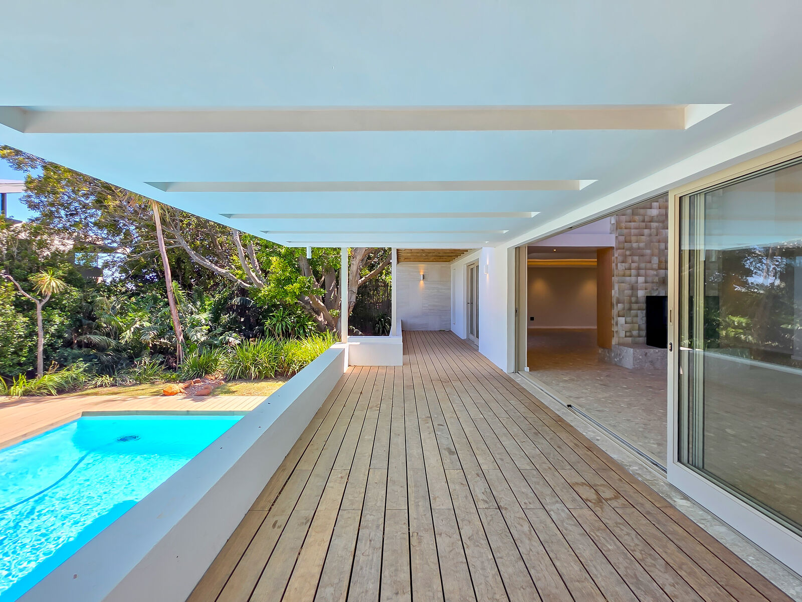 5 Bedroom Freehold Rented in Camps Bay — 8