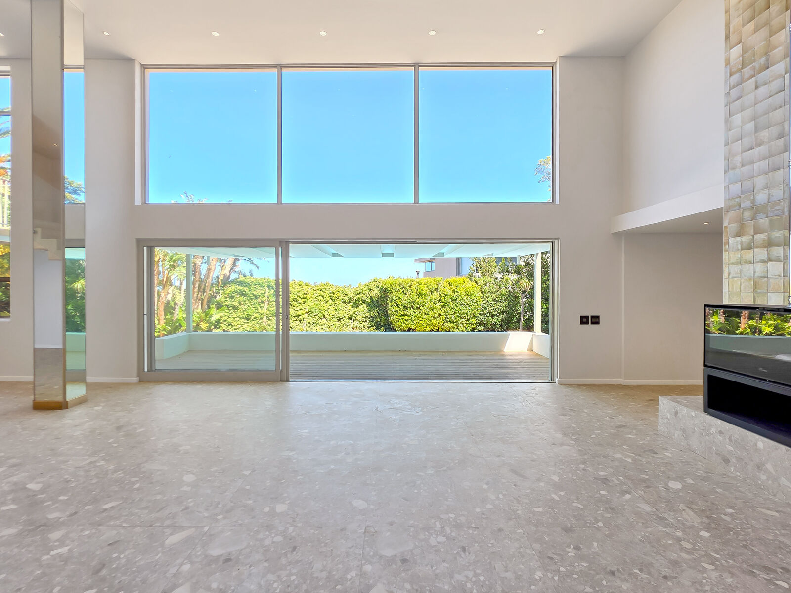 5 Bedroom Freehold Rented in Camps Bay — 10