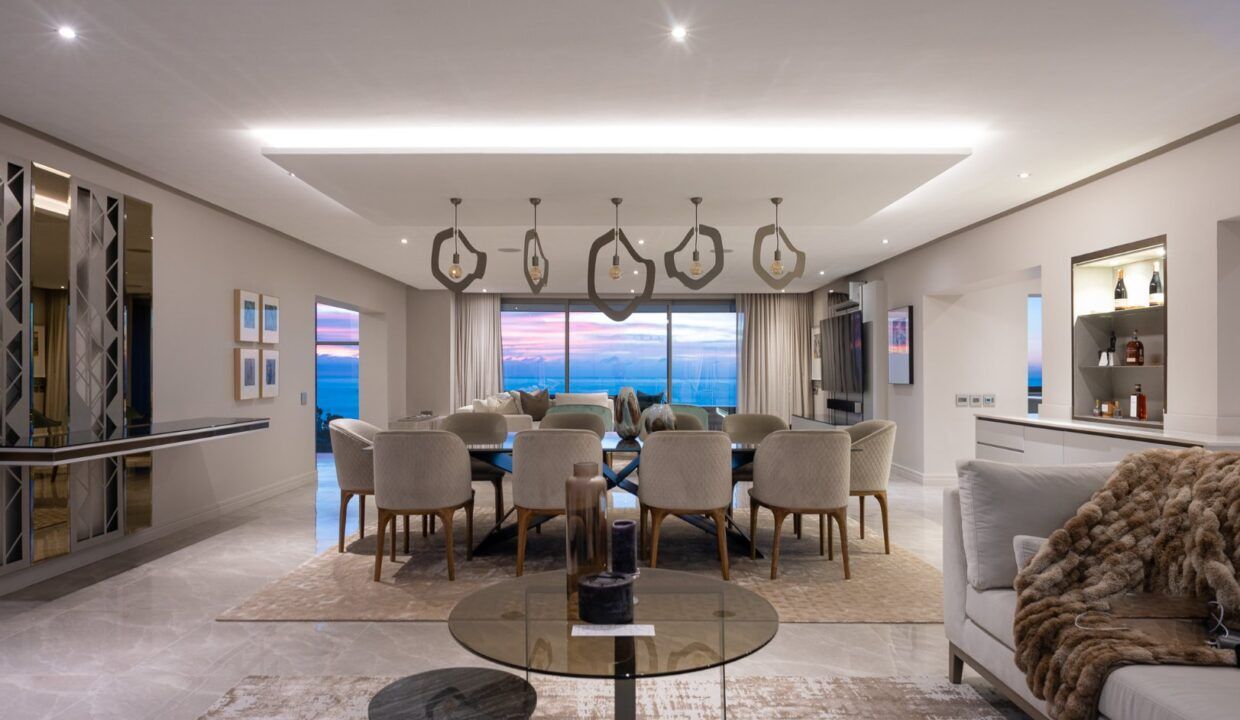 5 Bedroom Self-Catering Villa in Camps Bay — 7