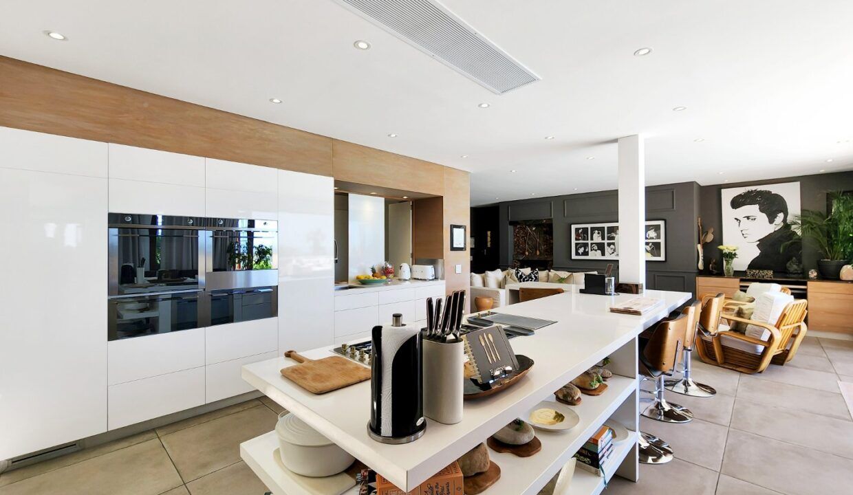 5 Bedroom Self-Catering Villa in Bantry Bay